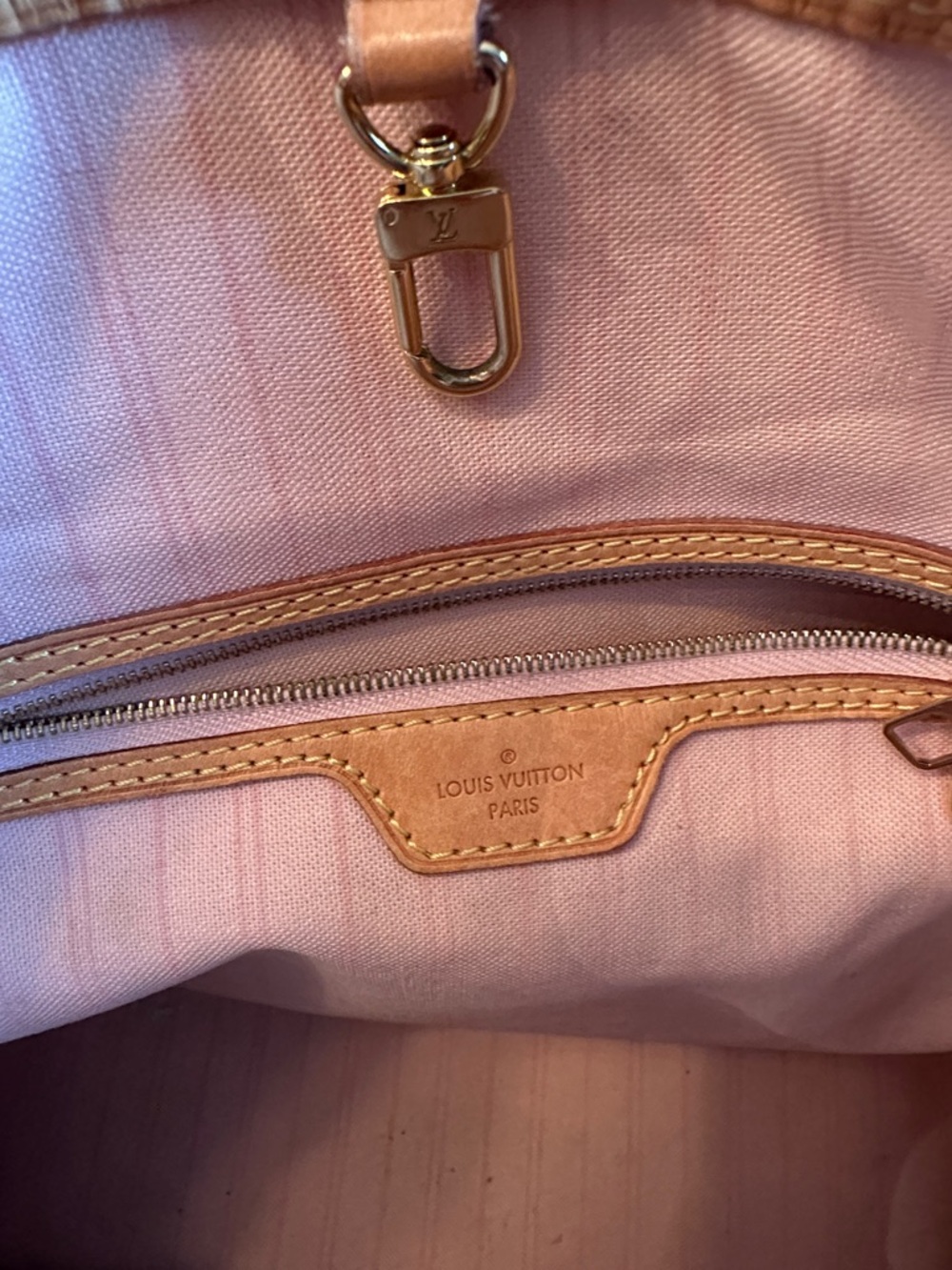 Louis Vuitton Damier Azur Hobo Delightful PM with Tan Trim and Gold Hardware - Picture 9 of 13